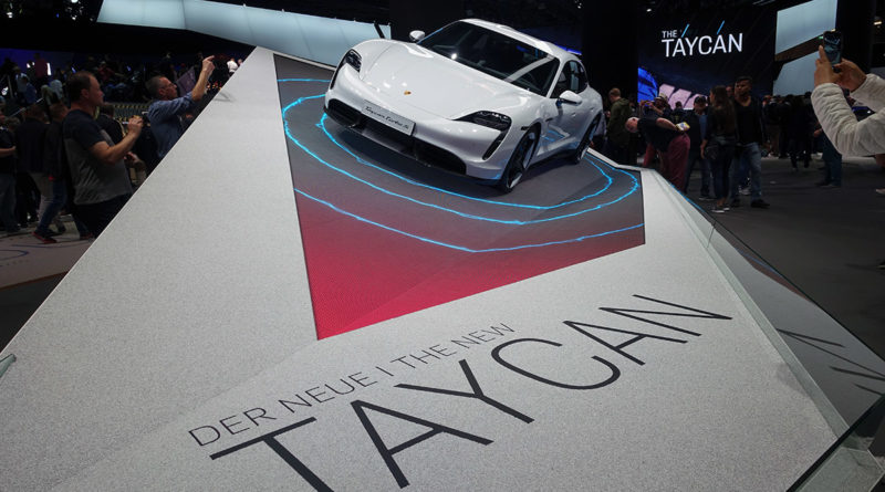 Präsentation des neuen Porsche Taycan auf der IAA 2019